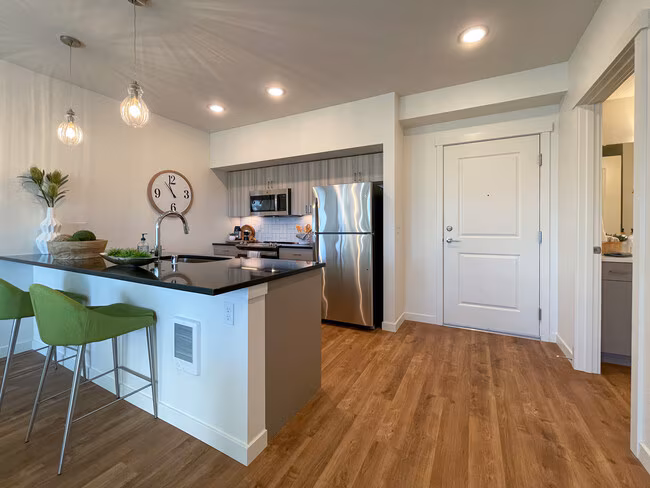 One Bedroom - Furnished 305 floor plan